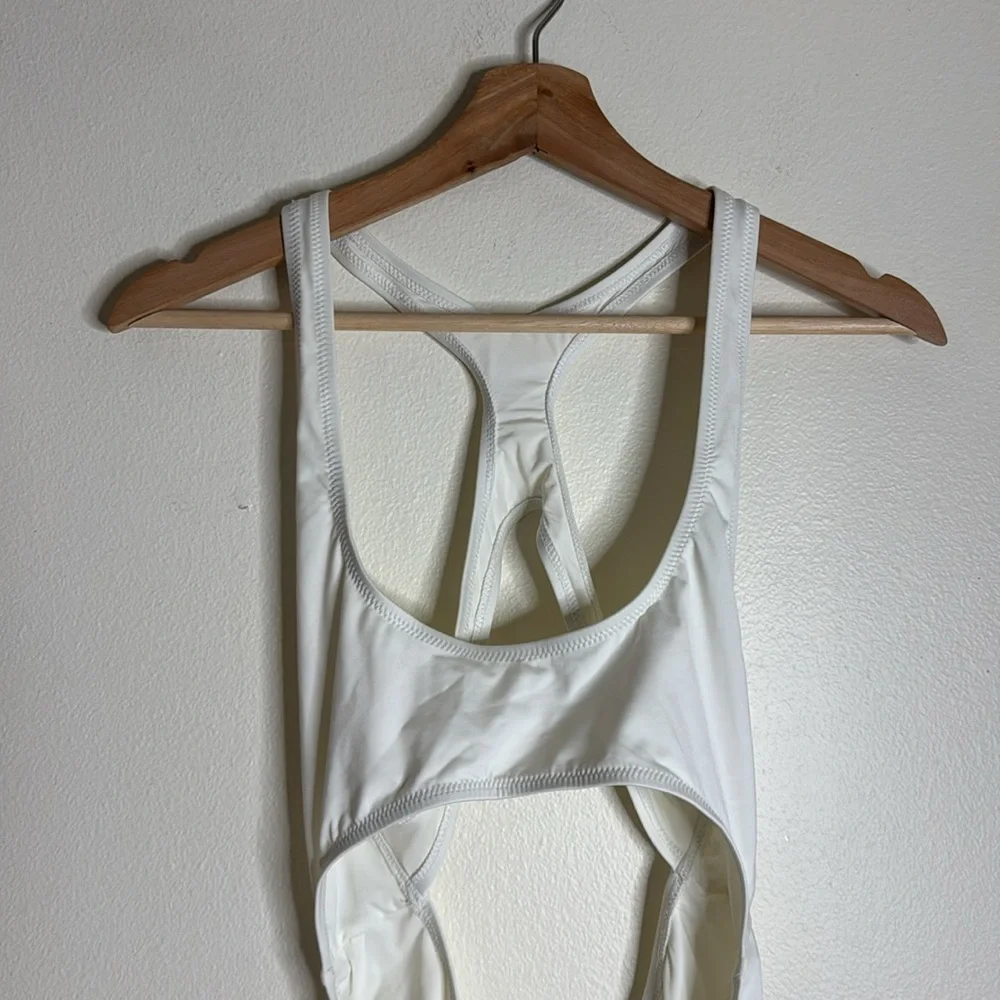 Skims Swim Cut Out Monokini Bikini swimsuit size medium in marble